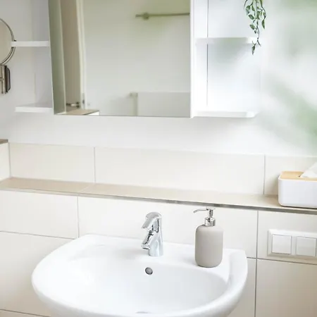 Ajko Homes - Design - Parkplatz - Balkon - Netflix - 6 Pers Lägenhet *